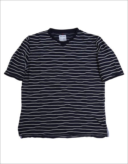 ランダムロープボーダーロールネックTシャツ ランダムロープボーダーロールネックTシャツ
